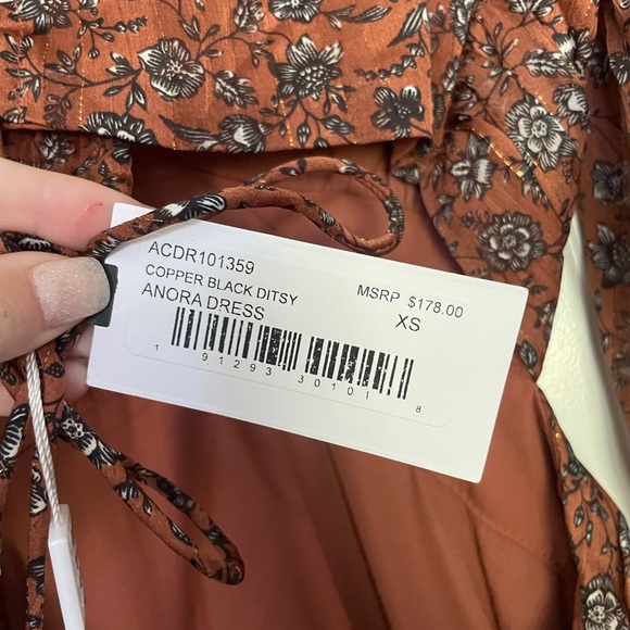 Anora maxi dress in copper & black first floral - Picture 3 of 6